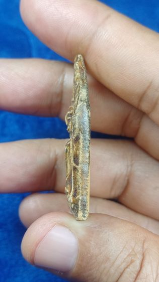 พระขุนแผนเคลือบ กรุวัดอัมพวัน รูปที่ 3