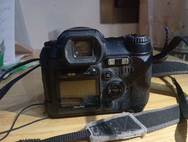 Fujifilm Finepix s9500 รูปที่ 3