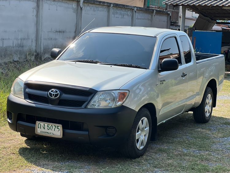 Toyota Hilux Vigo 2008 2.5 J Pickup ดีเซล ไม่ติดแก๊ส เกียร์ธรรมดา บรอนซ์เงิน รูปที่ 2