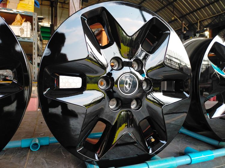แม็กฮุนได ขอบ18 กว้าง7 et53.5 สีอบpowder coat ใส่ hyundai h1 6 รูได้ทุกรุ่น รูปที่ 2