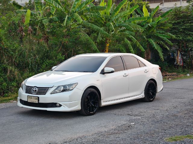 Toyota Camry 2013 2.0 G Extremo Sedan เบนซิน ไม่ติดแก๊ส เกียร์อัตโนมัติ ขาว รูปที่ 4