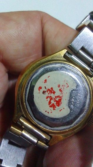 Mido Commander 
Vintage 1980s 
Automatic ( women )

- เครื่องเดินปกติ ใช้งานได้จริง
- วินเทจแท้ Swiss Made
- ใส่ใช้งานได้ทุกวัน

 รูปที่ 12