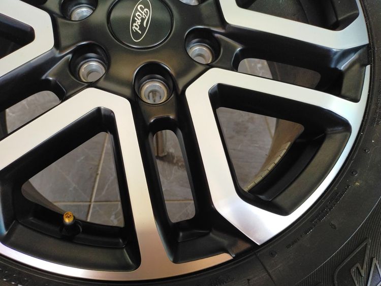 แม็กฟอร์ด ขอบ18 ป้ายแดงสีเดิม พร้อมยางป้ายแดงบริสโตน 265 60 18 ปลายปี25ตุ่มหน้ายางยังอยู่ทุกเส้น ใส่ ranger  everestได้ทุกรุ่น รูปที่ 7