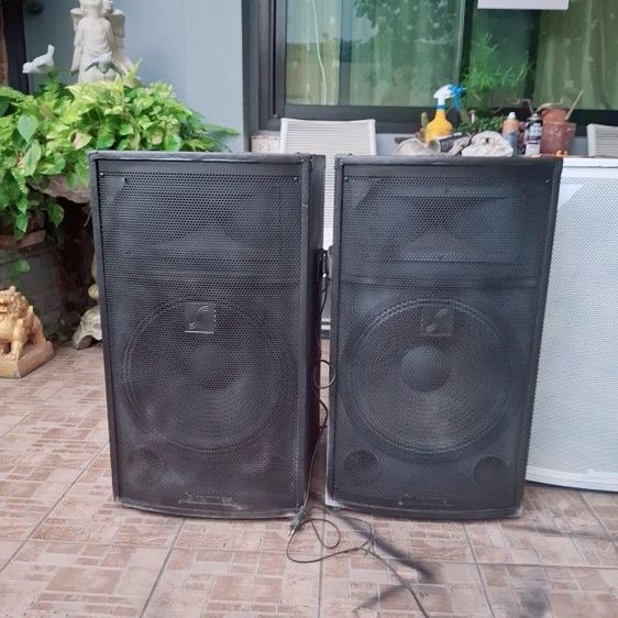 เป็นลำโพงครับ 4 ตู้ พร้อมมิกเซอร์อีคาร์เซอร์เล่นบลูทูธได้ USB ได้ รูปที่ 4