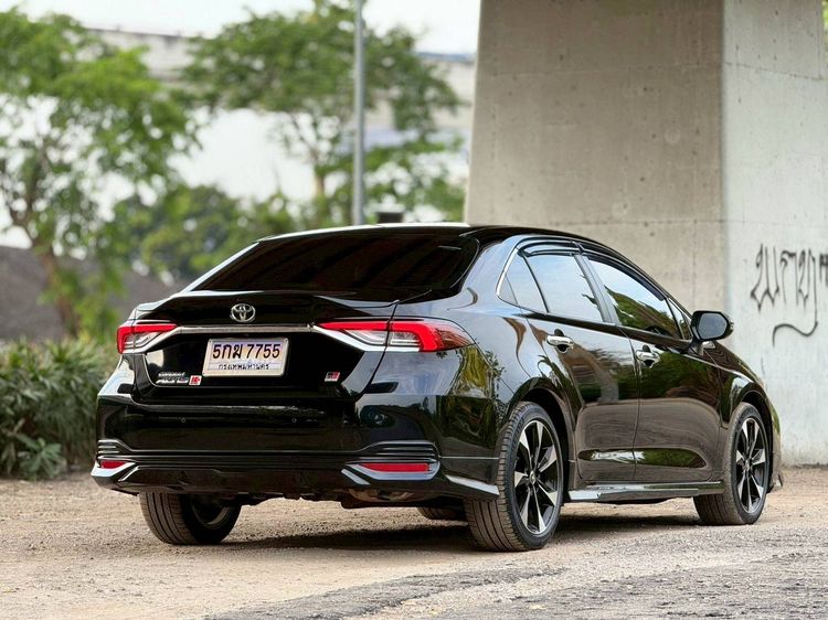 Toyota Altis 2020 1.8 GR Sport CVT Sedan เบนซิน ไม่ติดแก๊ส เกียร์อัตโนมัติ ดำ รูปที่ 4