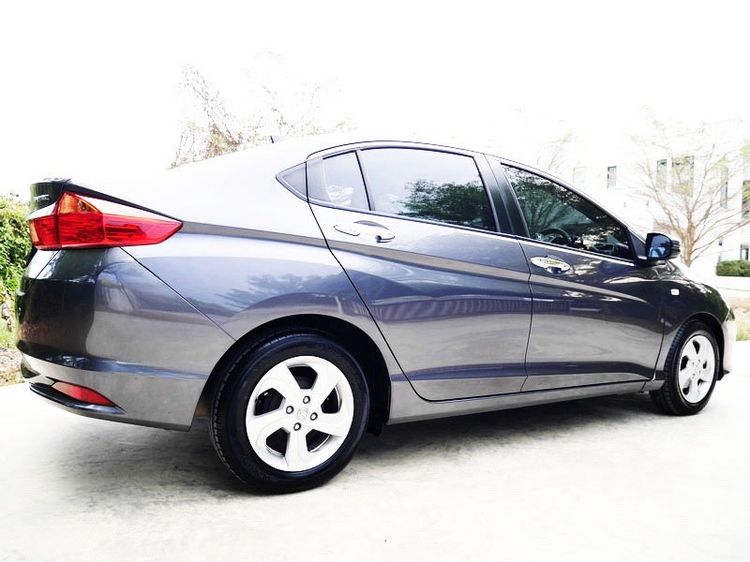 Honda City 2014 1.5 V Plus i-VTEC Sedan เบนซิน ไม่ติดแก๊ส เกียร์อัตโนมัติ เทา รูปที่ 4