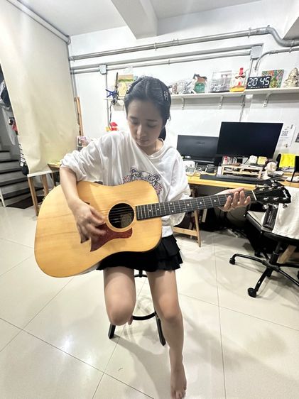 กีตาร์ Taylor รูปที่ 4