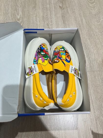  รองเท้าผ้าใบ Slip-on รูปที่ 2