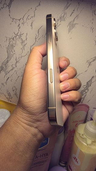 iPhone 16 Pro Max  รูปที่ 4