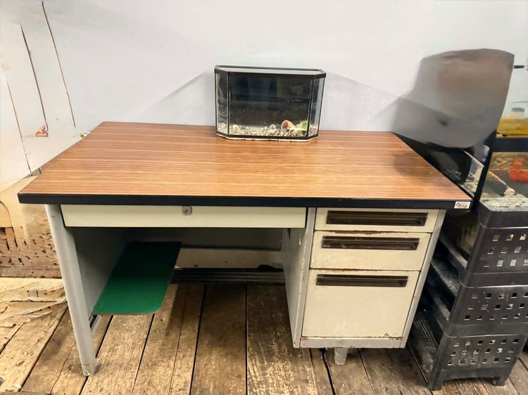 เทา โต๊ะเหล็ก โต๊ะสำนักงาน โต๊ะทำงาน