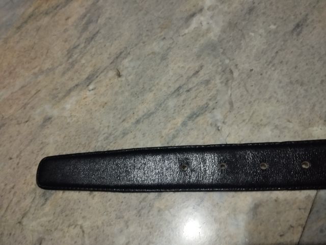 เข็มขัดกุชชี่ สภาพสวย รูปที่ 3