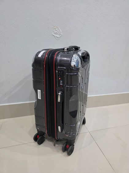 ของเก่าเก็บกระเป๋า กระเป๋าเดินทาง สภาพดี   ตั้งไว้ไม่ได้ใช้  ขายตามสภาพ พร้อมส่งครับ