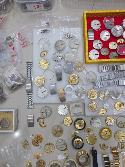 อะไหล่นาฬิกา ขายเหมาๆ ของ เก่าเก็บ หายาก ต้องการขายเหมาๆ ทั้งหมด ยก ยี่ห้อ ดีๆ ทั้งนั้น OMEGA -ROLEX -LONGINES -MIDO และอื่นๆ อีกหลายยี่ห้อ  รูปที่ 13