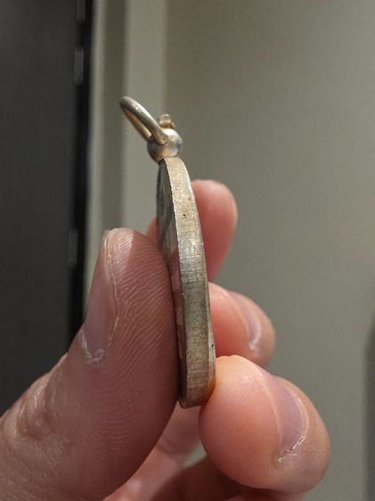 เหรียญ ในหลวง พระ เก่าเก็บ สวยหายาก  เนื้อโลหะ หนักๆ  ของที่บ้าน เก่าเก็บเดิมๆ ไม่ทราบที่ สวยหายาก  ขายตามสภาพ พร้อมส่งครับ รูปที่ 5