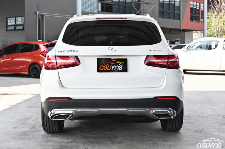 Mercedes-Benz GLC-Class 2016 GLC250d Utility-car ดีเซล ไม่ติดแก๊ส เกียร์อัตโนมัติ ขาว รูปที่ 4