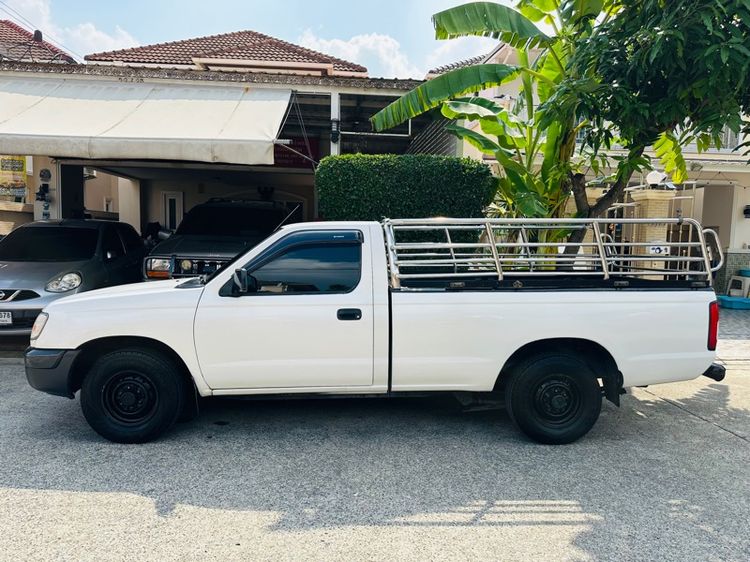 Nissan FRONTIER 1999 2.7 TL ดีเซล เกียร์ธรรมดา ขาว รูปที่ 4