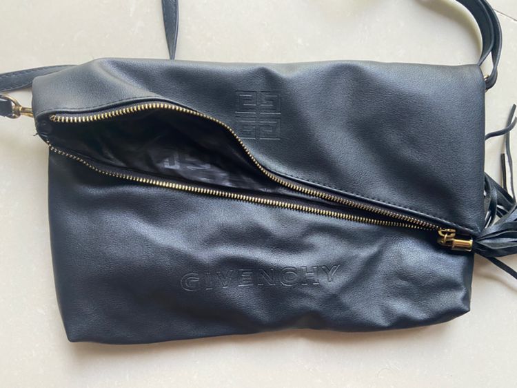 Givenchy Parfums Black Leather รูปที่ 6