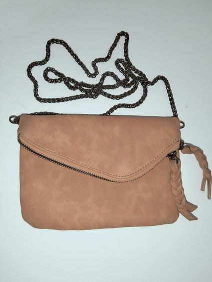 กระเป๋าสะพาย