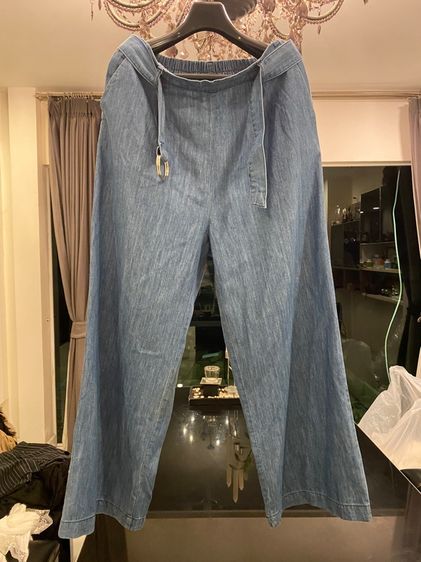 บาร์เลนเซียเอก้า กางเกงยีนส์เนื้อนิ่ม สภาพใหม่เอี่ยม