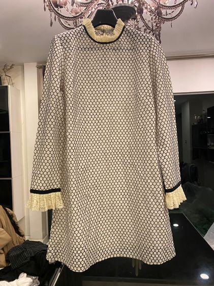 ซีลีน เดรส ทรงสวย เนื้อผ้าดีมากสภาพใหม่เอี่ยม รูปที่ 2