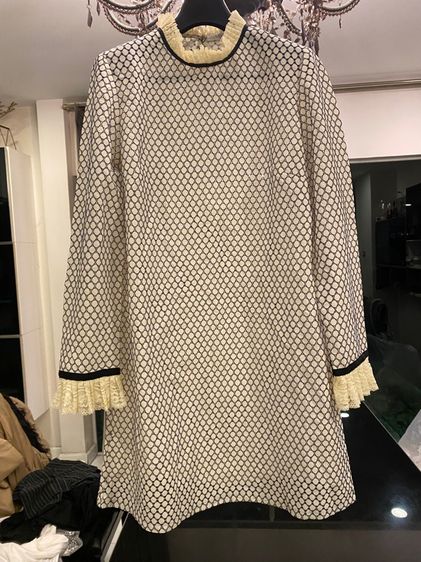 ซีลีน เดรส ทรงสวย เนื้อผ้าดีมากสภาพใหม่เอี่ยม รูปที่ 3