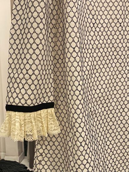 ซีลีน เดรส ทรงสวย เนื้อผ้าดีมากสภาพใหม่เอี่ยม รูปที่ 5