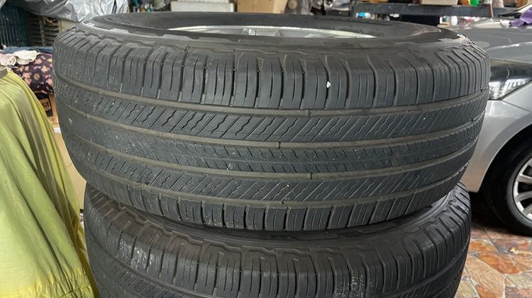 แยกซื้อได้   ล้อเดิมFortuner 16 น๊อตล้อครบ ยาง Michelin Suv plus 265-70r16 ปลายปี 2023 รูปที่ 13