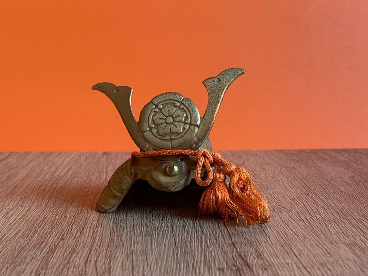 หมวกซามูไร คาบูโตะ ประดับบ้าน ขนาดเล็ก งานเหล็กแท้ (Kabuto) รูปที่ 2