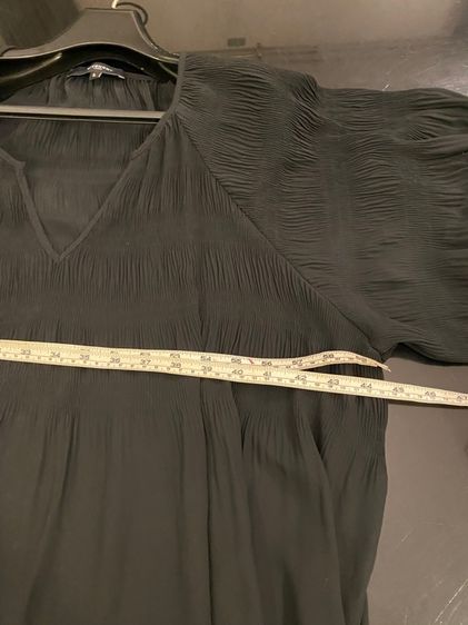 จีวองชี่ เสื้อ เนื้อผ้าไหมชีฟอง สภาพใหม่เอี่ยม รูปที่ 6