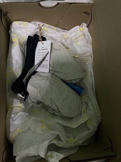 รองเท้าผ้าใบอะดิดาส รูปที่ 7