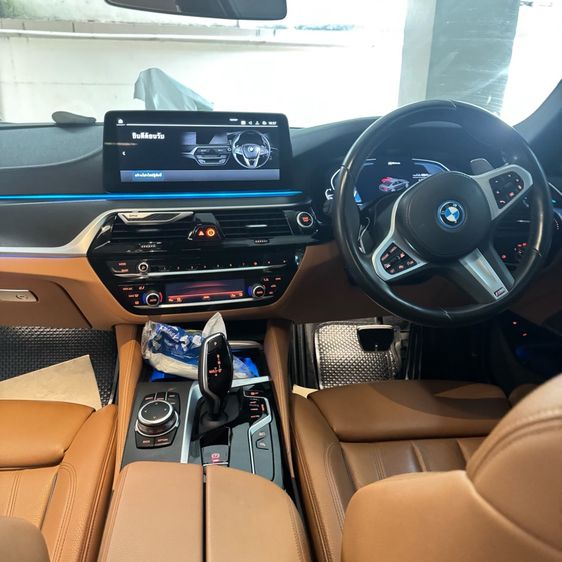 BMW Series 5 2022 530e Sedan เบนซิน ไม่ติดแก๊ส เกียร์อัตโนมัติ ขาว รูปที่ 3