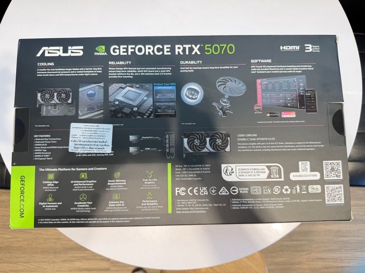 การ์ดจอ ASUS GEFORCE RTX 5070 รูปที่ 2