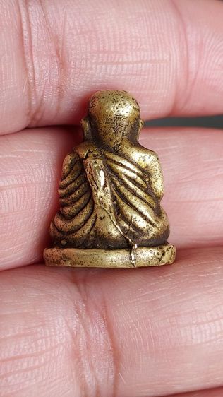 หลวงพ่อเงิน รูปที่ 2