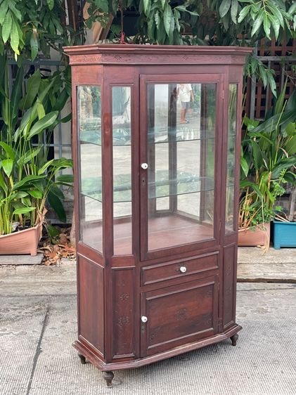 ตู้โชว์ไม้สักเก่าโบราณ