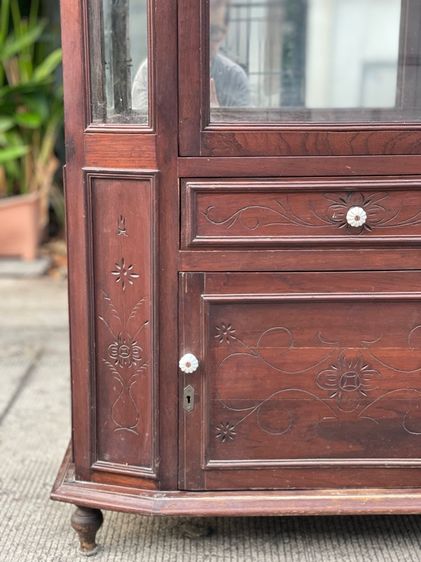 ตู้โชว์ไม้สักเก่าโบราณ รูปที่ 5