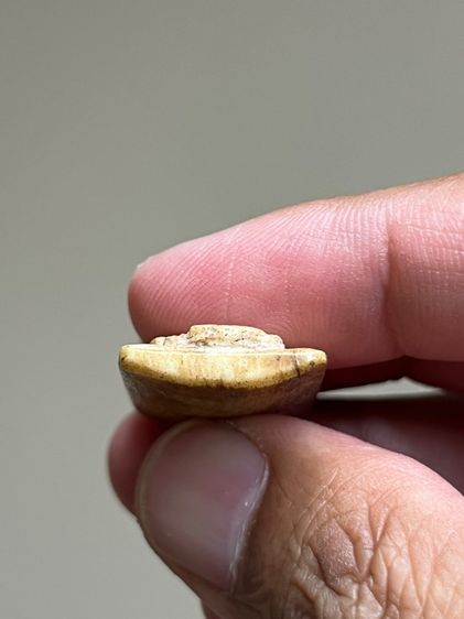 พระแกะรูปเหมือน รูปที่ 4