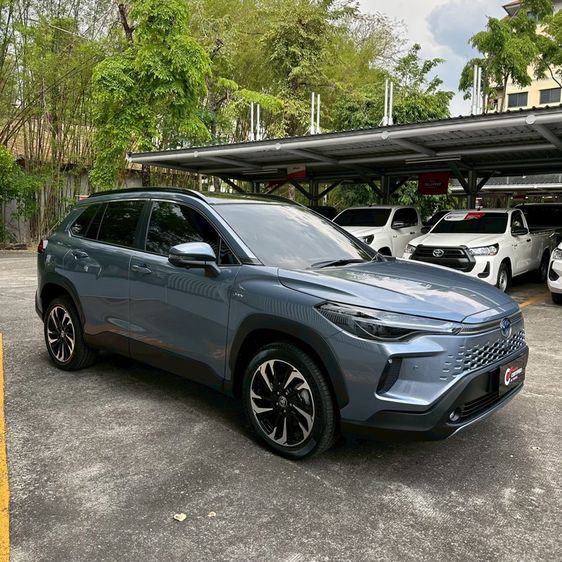 รถ Toyota Corolla Cross 1.8 HEV Premium Luxury สี เทา