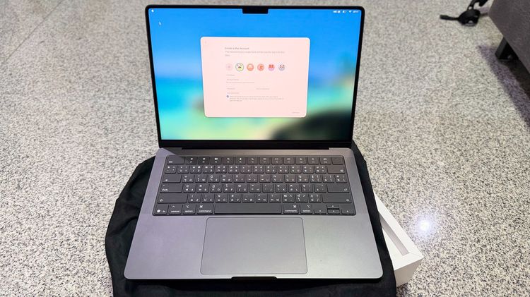 MacBook Pro 14” M5 RAM24 SSD512GB สี Space Black รูปที่ 7