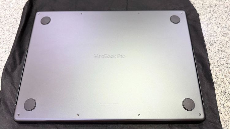 MacBook Pro 14” M5 RAM24 SSD512GB สี Space Black รูปที่ 5