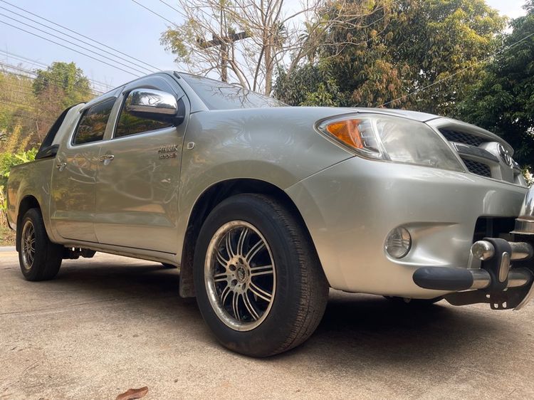 Toyota Hilux Vigo 2006 3.0 G Pickup ดีเซล ไม่ติดแก๊ส เกียร์ธรรมดา บรอนซ์เงิน รูปที่ 4