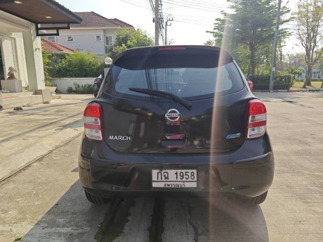 Nissan March 2012 1.2 V Sedan เบนซิน ไม่ติดแก๊ส เกียร์อัตโนมัติ ม่วง รูปที่ 4