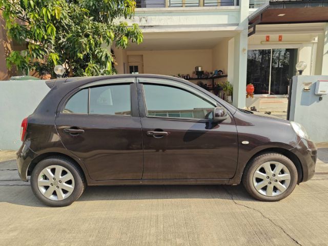 Nissan March 2012 1.2 V Sedan เบนซิน ไม่ติดแก๊ส เกียร์อัตโนมัติ ม่วง รูปที่ 2