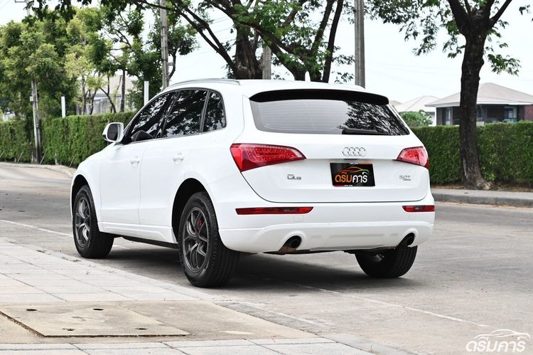 Audi Audi Q5  2010 2.0 TFSI 4WD Utility-car เบนซิน ไม่ติดแก๊ส เกียร์อัตโนมัติ ขาว รูปที่ 3
