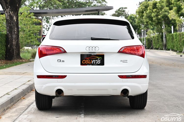 Audi Audi Q5  2010 2.0 TFSI 4WD Utility-car เบนซิน ไม่ติดแก๊ส เกียร์อัตโนมัติ ขาว รูปที่ 4