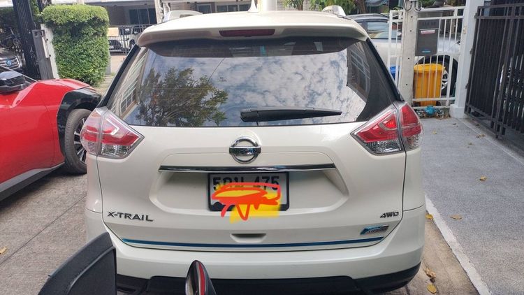 Nissan X-Trail 2017 2.0 V Hybrid 4WD Utility-car ไฮบริด ไม่ติดแก๊ส เกียร์อัตโนมัติ ขาว รูปที่ 2