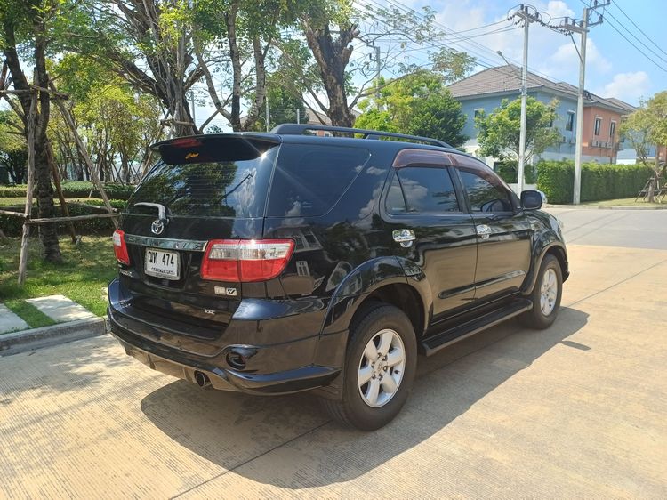 Toyota Fortuner 2010 3.0 V Utility-car ดีเซล เกียร์อัตโนมัติ ดำ