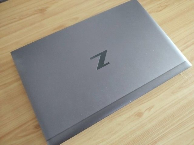 HP Zbook รูปที่ 2
