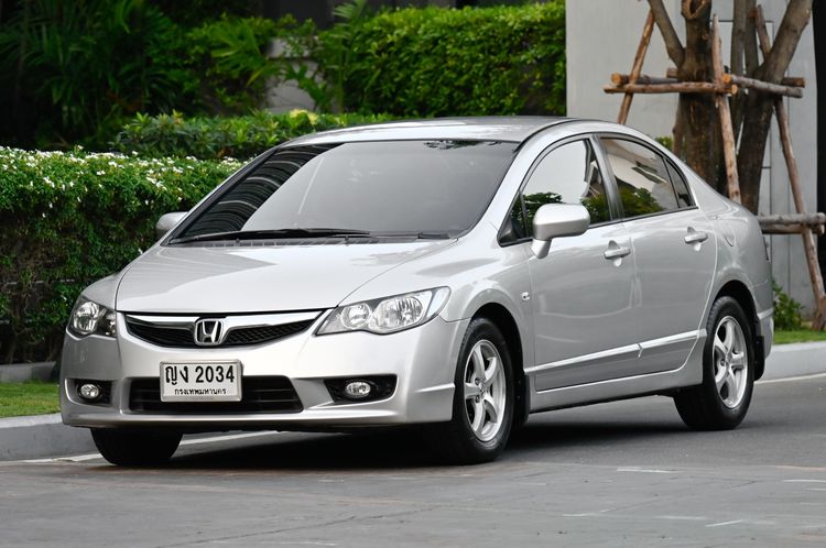 รถ Honda Civic 1.8 S i-VTEC สี บรอนซ์เงิน