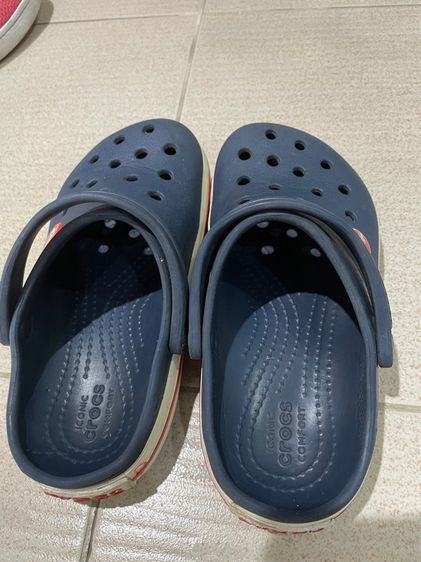 ไม่ระบุ เทา รองเท้าเด็ก crocs แท้ สภาพใหม่