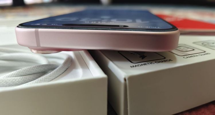 iphone 15 128GB สีชมพู รูปที่ 4